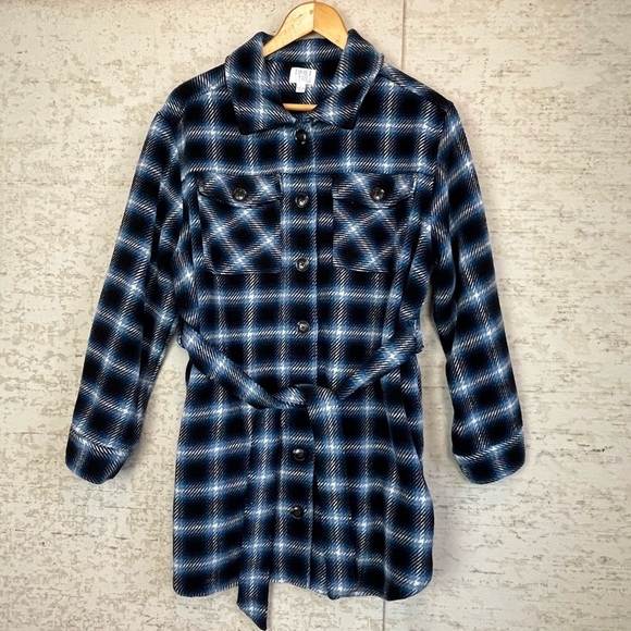 Thick Wool Plaid Shacket Large Blue Black White Belted Jacket Flannel - Picture 1 of 14